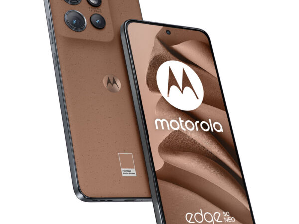 Motorola edge 50 Neo 16,1 cm (6.36") Doppia SIM Android 14 5G USB tipo-C 12 GB 512 GB 4310 mAh Marrone chiaro