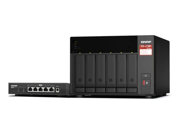 QNAP TS-673A-SW5T server NAS e di archiviazione Tower Ryzen Embedded V1500B 8 GB DDR4 0 TB QNAP QTS Nero