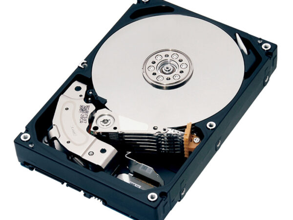 Toshiba MG05ACA disco rigido interno 8 TB 7200 Giri/min 128 MB 3.5" Serial ATA III