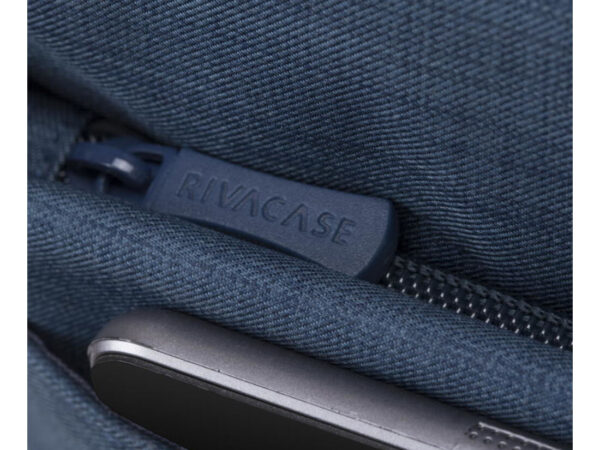 Rivacase 8335 39,6 cm (15.6") Valigetta ventiquattrore Blu